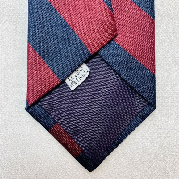 Brittany‎ House Repp Tie Necktie Diagonal Stripe Red Navy Blue Vtg Silk Blend - Picture 4 of 7